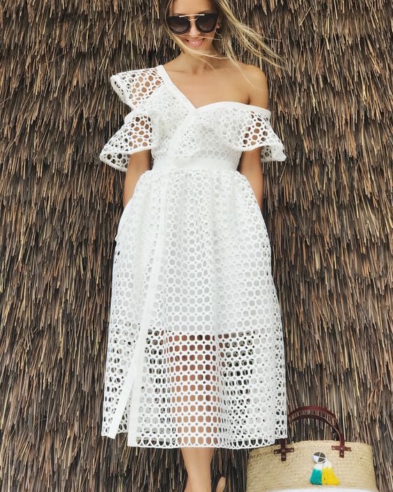 The Fashion Magpie Eyelet 4