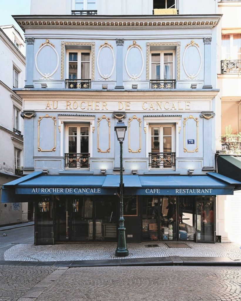 paris cafe