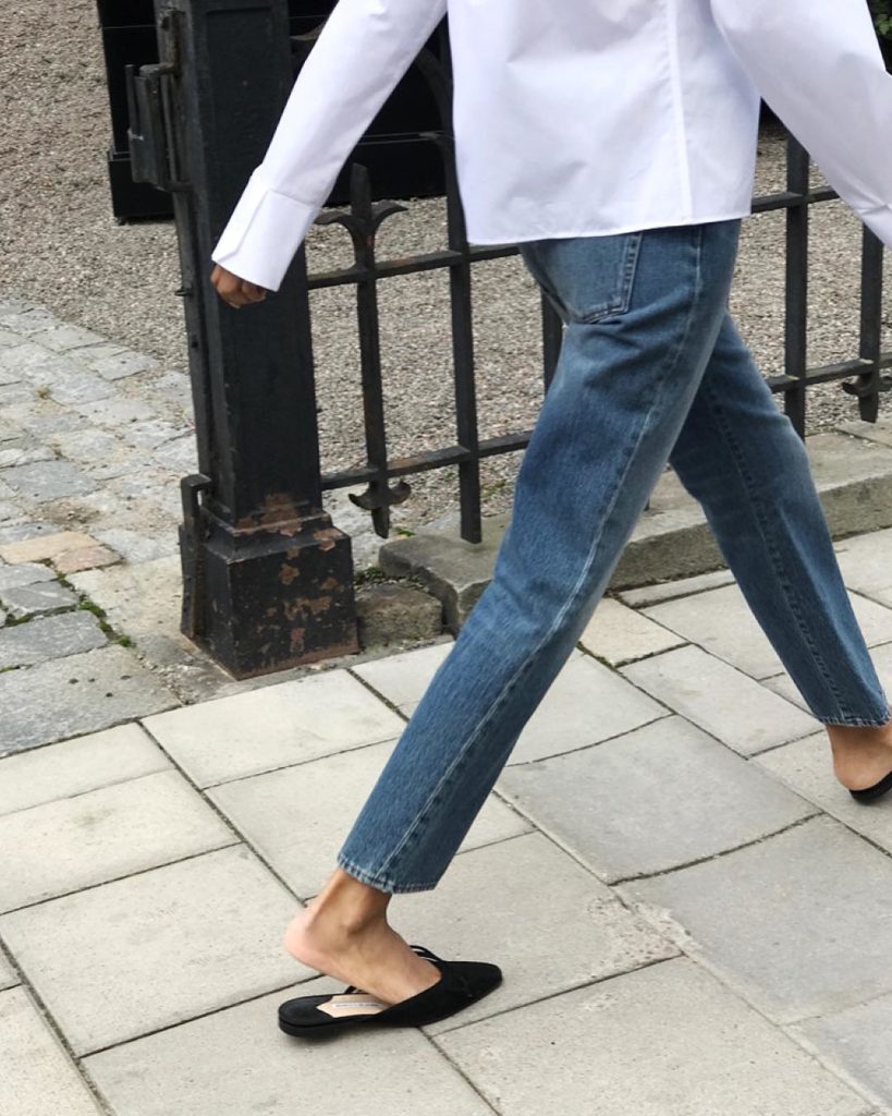 manolo blahnik flats
