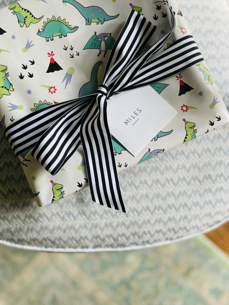 dinosaur birthday gift wrap